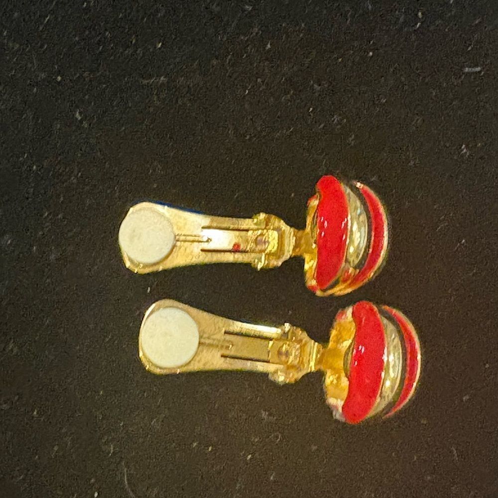 VTG Kenneth Jay Lane Shrimp Clip Gold and Red Earrings - Picture 4 of 5